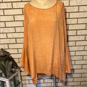 LC Lauren Conrad Shimmering Apricot Tunic